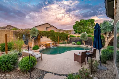 25821 N 41st Drive, Phoenix, AZ 85083 - Photo 39