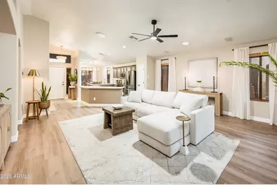 25821 N 41st Drive, Phoenix, AZ 85083 - Photo 13
