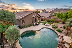 25821 N 41st Dr, Phoenix, AZ 85083 - Photo 37
