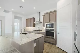 5931 E Redmont Dr, Mesa, AZ 85215 - Photo 5