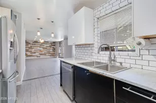 102 W Maryland Ave, Phoenix, AZ 85013 - Photo 15
