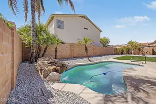 18082 N 167th Dr, Surprise, AZ 85374 - Photo 29