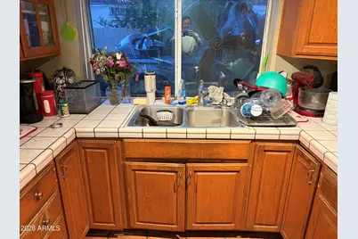 5057 N 71st Lane, Glendale, AZ 85303 - Photo 5