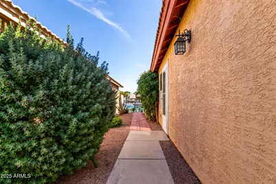 2130 N Sweetwater Drive, Casa Grande, AZ 85122 - Photo 3