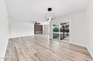 2053 W Hazelwood St, Phoenix, AZ 85015 - Photo 9