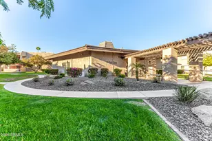 7430 E Chaparral Rd, Scottsdale, AZ 85250 - Photo 19