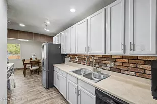 3021 W Villa St, Phoenix, AZ 85009 - Photo 11