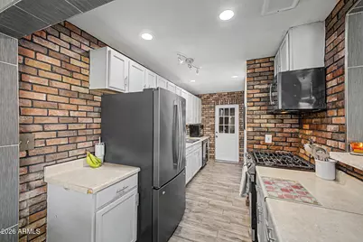 3021 W Villa Street, Phoenix, AZ 85009 - Photo 9