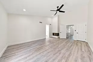 8405 E Turquoise Ave, Scottsdale, AZ 85258 - Photo 31