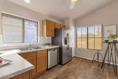 8848 E Civano Drive, Gold Canyon, AZ 85118 - Photo 9