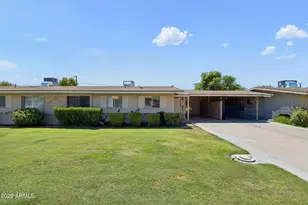 10511 W Clair Dr, Sun City, AZ 85351 - Photo 9