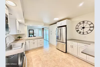 267 W Hillside Street, Mesa, AZ 85201 - Photo 11