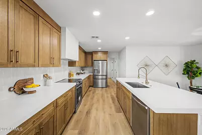 3109 W Beck Lane, Phoenix, AZ 85053 - Photo 15