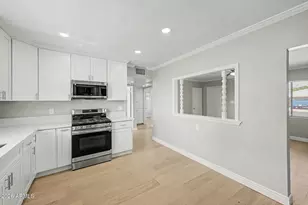 2812 N 32nd Pl, Phoenix, AZ 85008 - Photo 13
