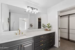 6333 N Scottsdale Rd, Scottsdale, AZ 85250 - Photo 17