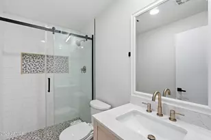 5406 S College Ave, Tempe, AZ 85283 - Photo 17
