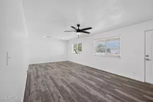 2501 E Karen Dr, Phoenix, AZ 85032 - Photo 9