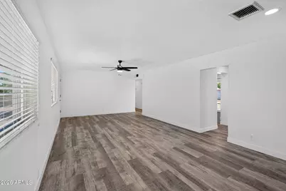 2501 E Karen Drive, Phoenix, AZ 85032 - Photo 7