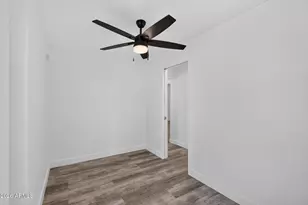 2501 E Karen Dr, Phoenix, AZ 85032 - Photo 15