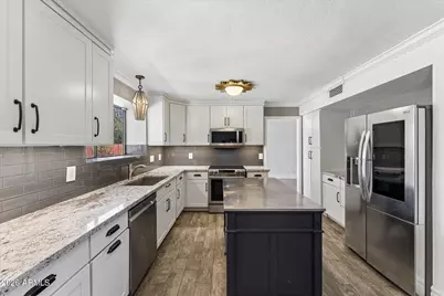 1032 N 59th Street, Mesa, AZ 85205 - Photo 13