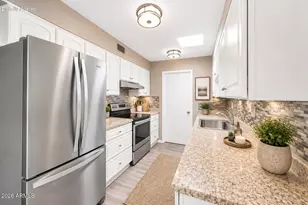 17026 N Pinion Ln, Sun City, AZ 85373 - Photo 9