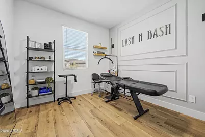 17563 W Washington Street, Goodyear, AZ 85338 - Photo 23