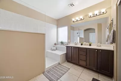 11716 W Rio Vista Lane, Avondale, AZ 85323 - Photo 9