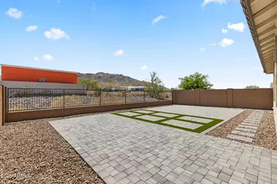1523 W Corral Road, Phoenix, AZ 85041 - Photo 33