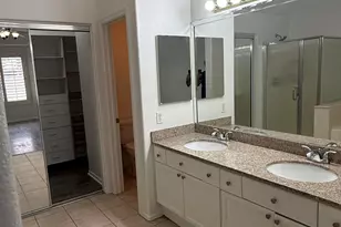 312 W Angela Dr, Phoenix, AZ 85023 - Photo 9