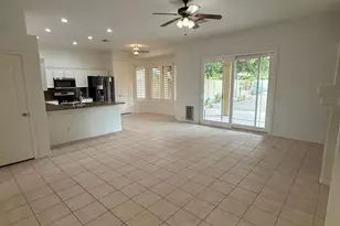 312 W Angela Dr, Phoenix, AZ 85023 - Photo 5