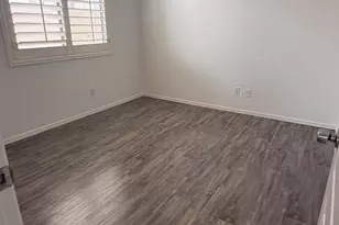 312 W Angela Dr, Phoenix, AZ 85023 - Photo 13