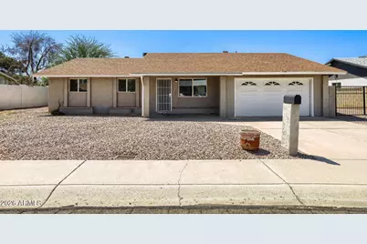 1727 W Villa Theresa Drive, Phoenix, AZ 85023 - Photo 1