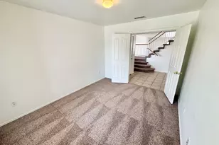 12214 W Apache St, Avondale, AZ 85323 - Photo 7