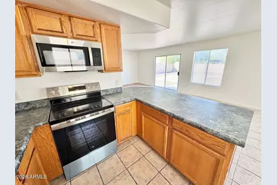 12214 W Apache Street, Avondale, AZ 85323 - Photo 9