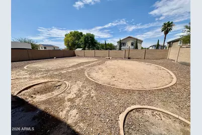 12214 W Apache Street, Avondale, AZ 85323 - Photo 29