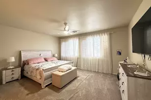 757 W Aloe Pl, Chandler, AZ 85248 - Photo 17