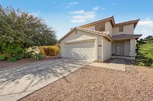 13018 W Laurel Ln, El Mirage, AZ 85335 - Photo 5