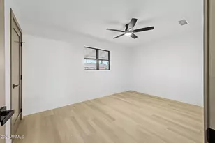 1006 S Siesta Ln, Tempe, AZ 85281 - Photo 25