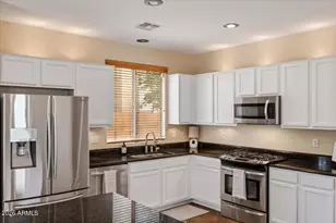 1137 S Hazel St, Gilbert, AZ 85296 - Photo 7