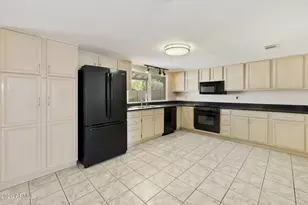 4538 W Purdue Ave, Glendale, AZ 85302 - Photo 17