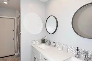 9821 E Becker Ln, Scottsdale, AZ 85260 - Photo 23