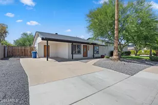2704 N Yucca St, Chandler, AZ 85224 - Photo 3