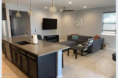 2321 E Beautiful Lane, Phoenix, AZ 85042 - Photo 5