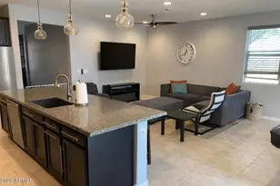 2321 E Beautiful Ln, Phoenix, AZ 85042 - Photo 5