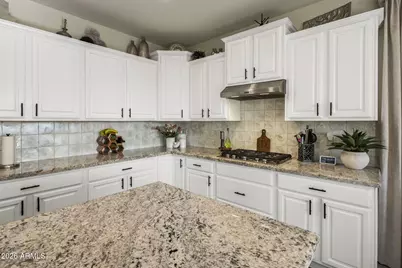 5386 S Mariposa Drive, Gilbert, AZ 85298 - Photo 13