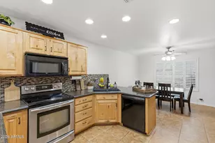 6413 N 171st Ln, Waddell, AZ 85355 - Photo 9