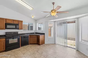 8520 W Palm Ln, Phoenix, AZ 85037 - Photo 7