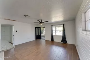 2089 E Don Carlos Ave, Tempe, AZ 85281 - Photo 11