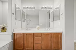 41105 N Prestancia Dr, Phoenix, AZ 85086 - Photo 21