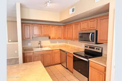 18250 N Cave Creek Road #143, Phoenix, AZ 85032 - Photo 19